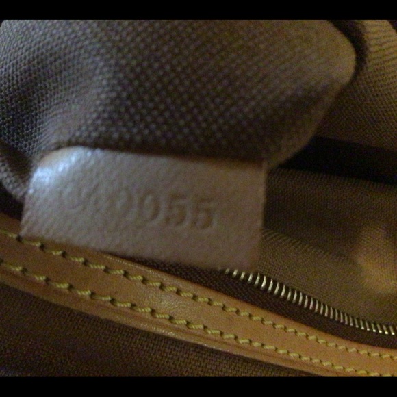 Louis Vuitton Abbesses Messenger CA0055 - Picture 11 of 16